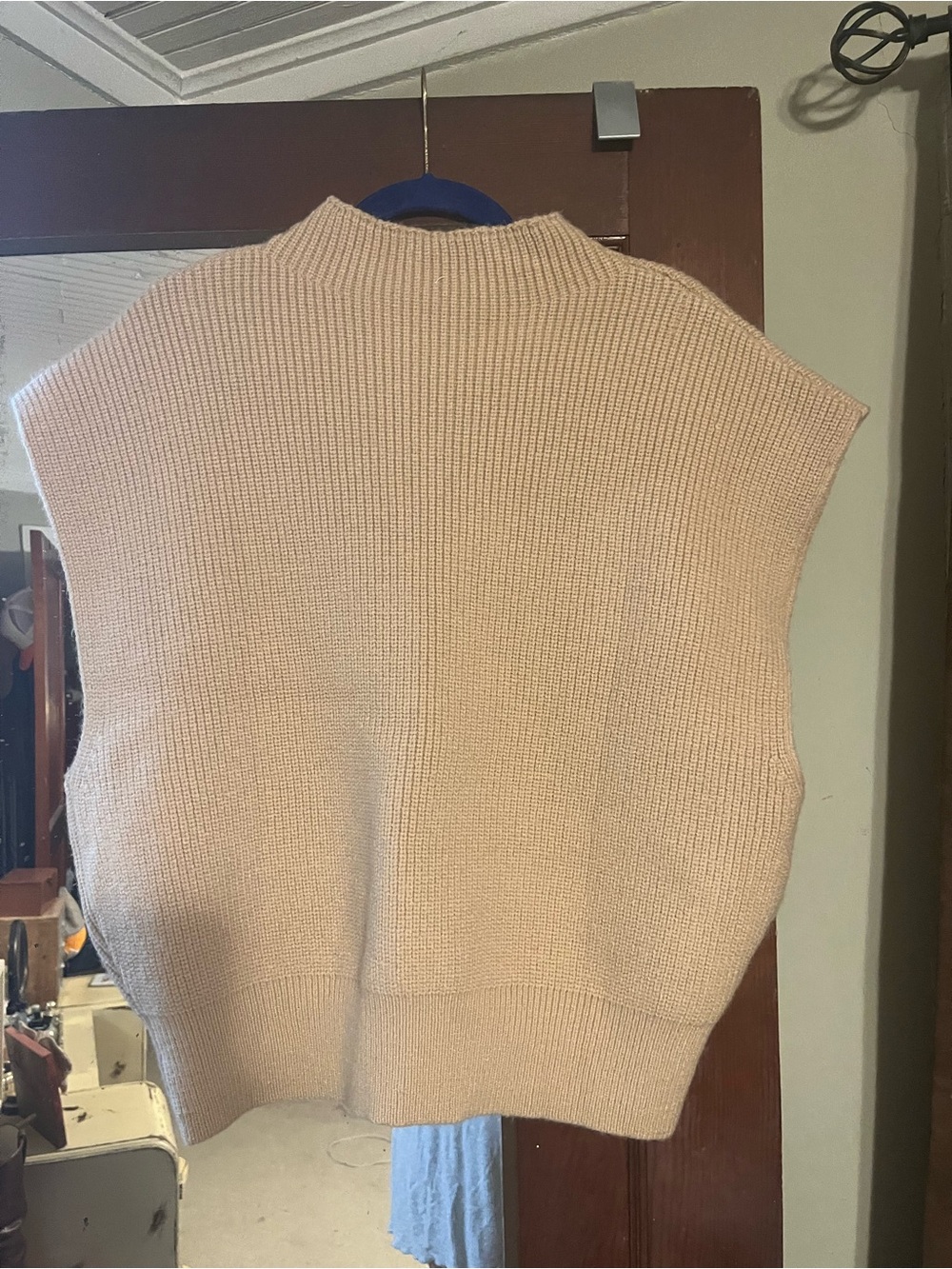 Cupshe Light Beige Knit Sleeveless Sweater Vest